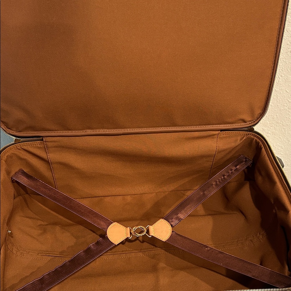 Louis Vuitton Monogram Pegase 55 +Dust bag+ Luggage tag + lock/keys and COA - Picture 13 of 17